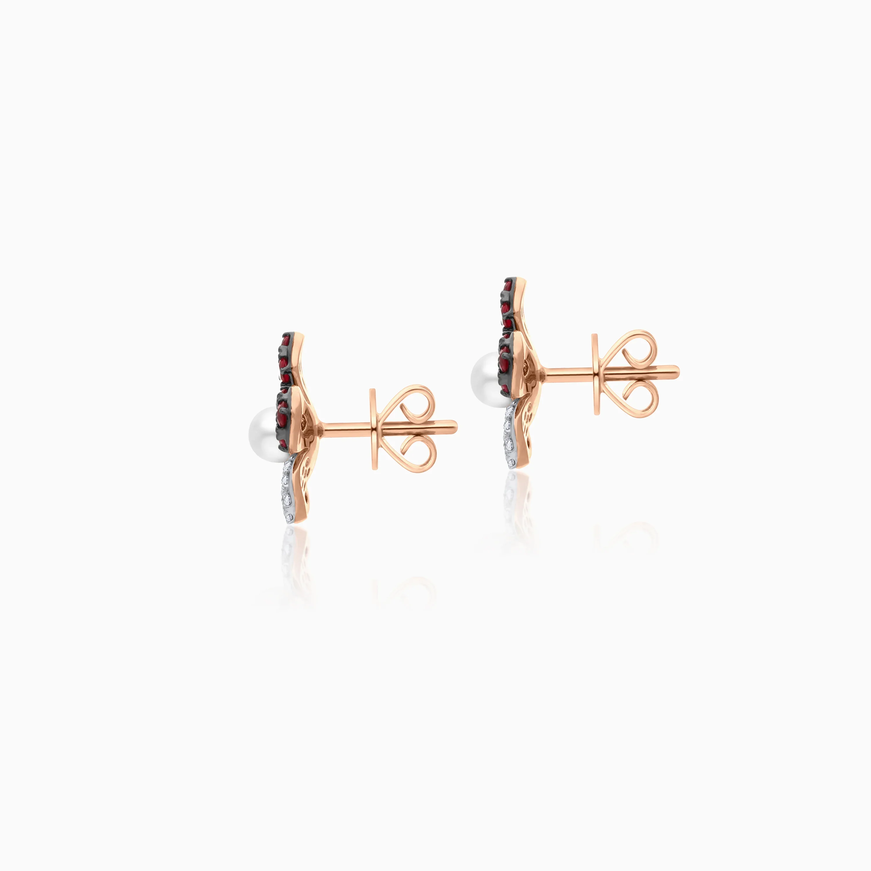 18k rose gold pair of earrings with a flower shape decorated with natural diamonds, ruby stones and pearls - Image 3