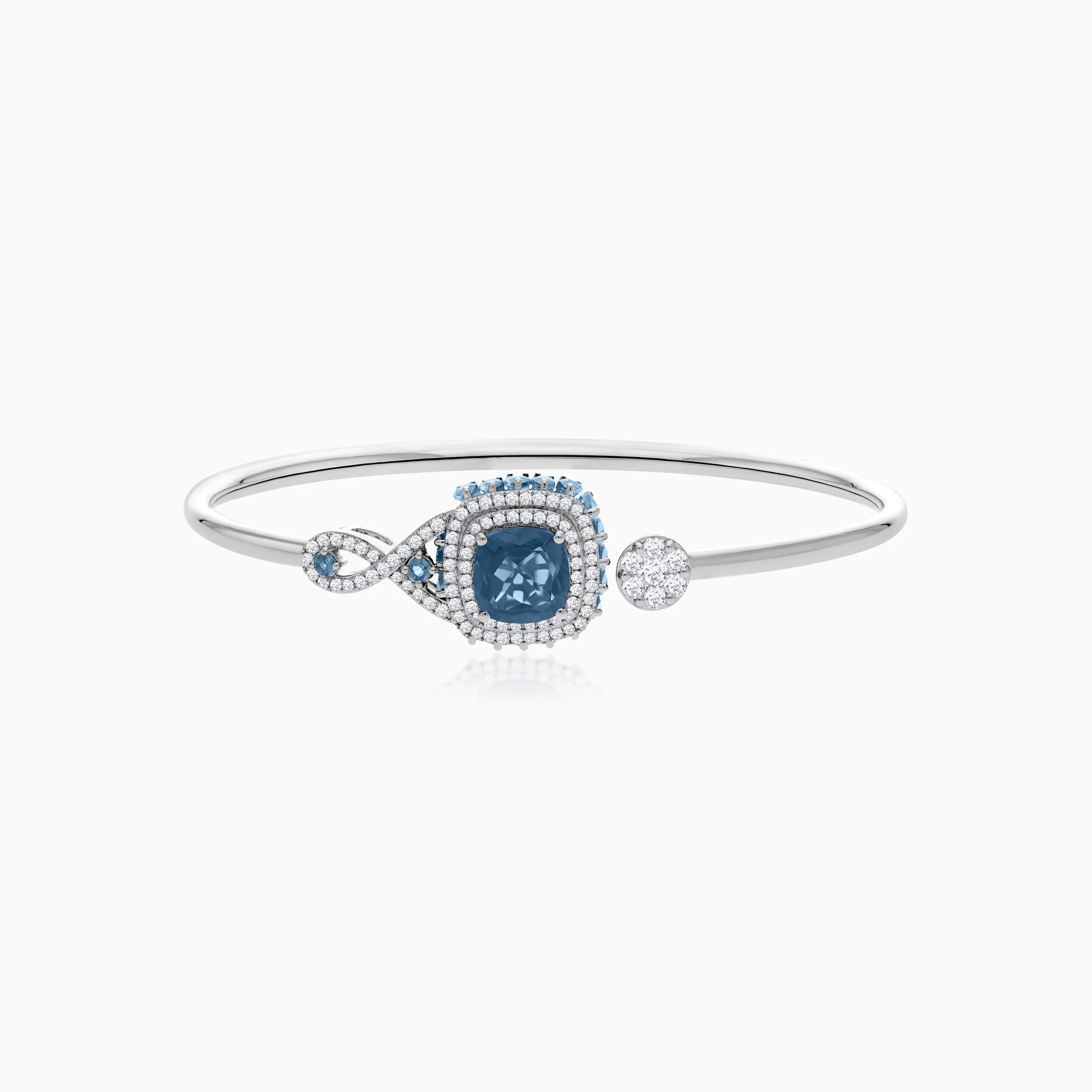 18K White Gold bangle featuring a stunning Natural Diamond and London blue Topaz stones - Image 3