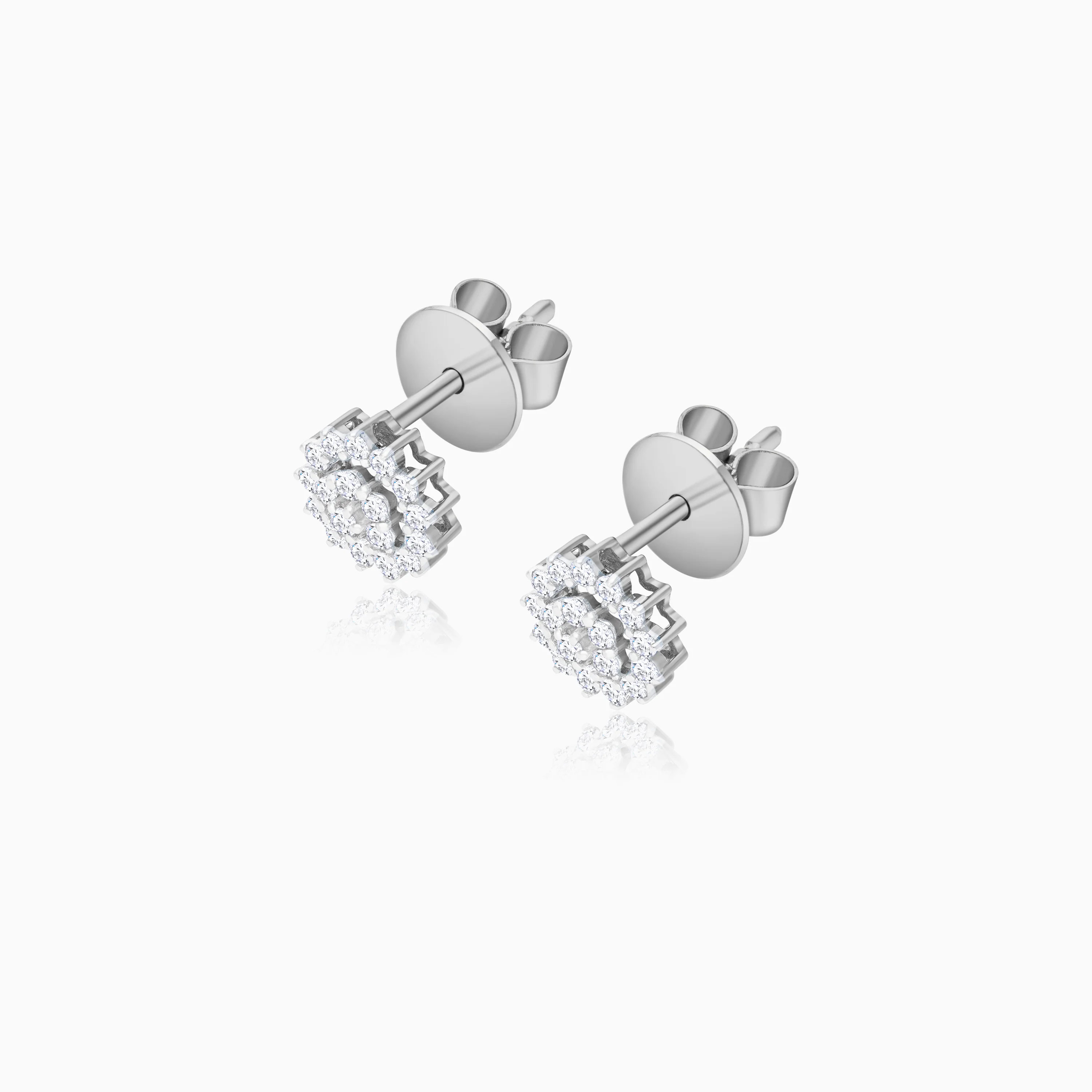 18K White Gold Earrings Adorned with Natural Diamonds from the Scala Collection - Image 2