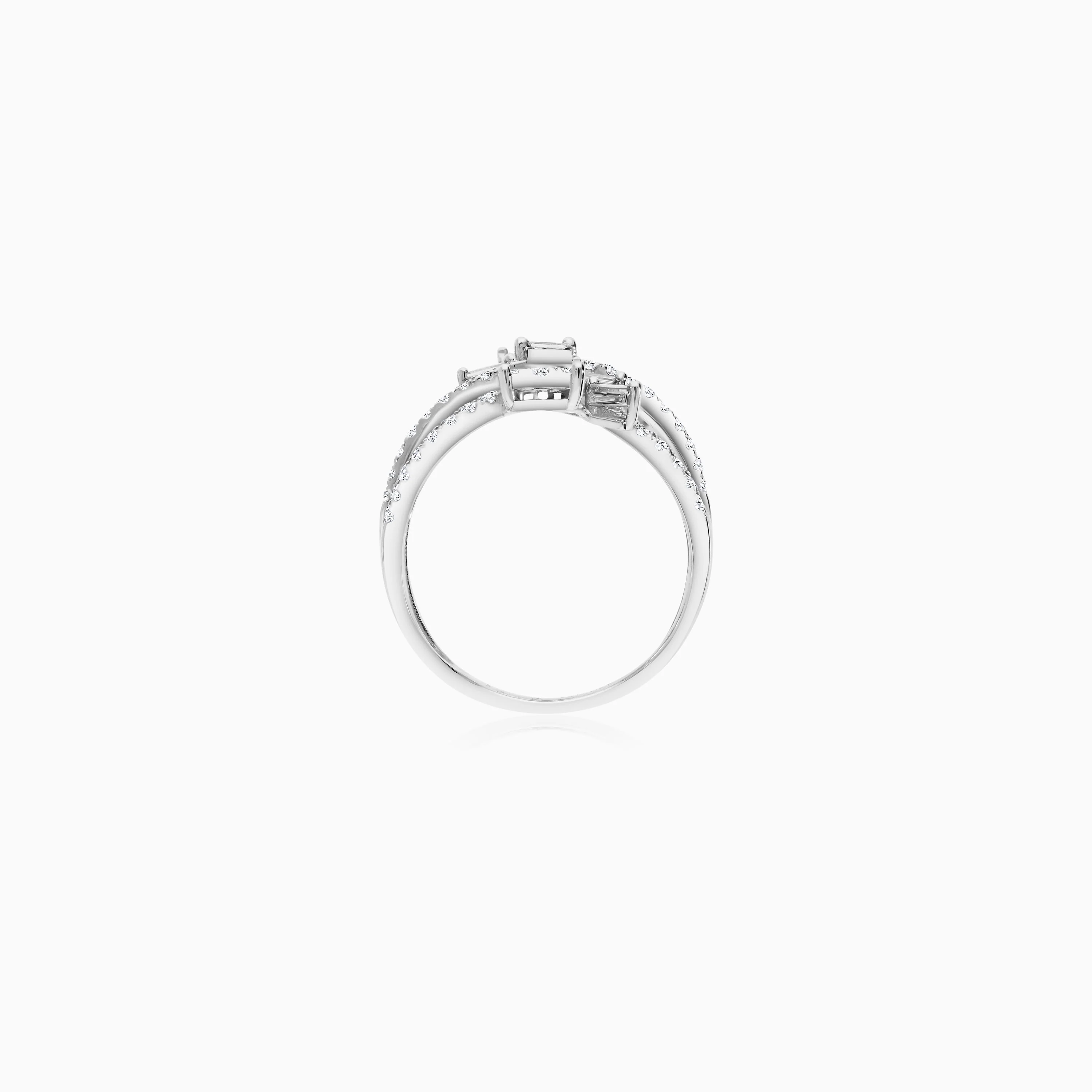 18K White Gold Ring Decorated With Natural Diamond Stones - Image 3