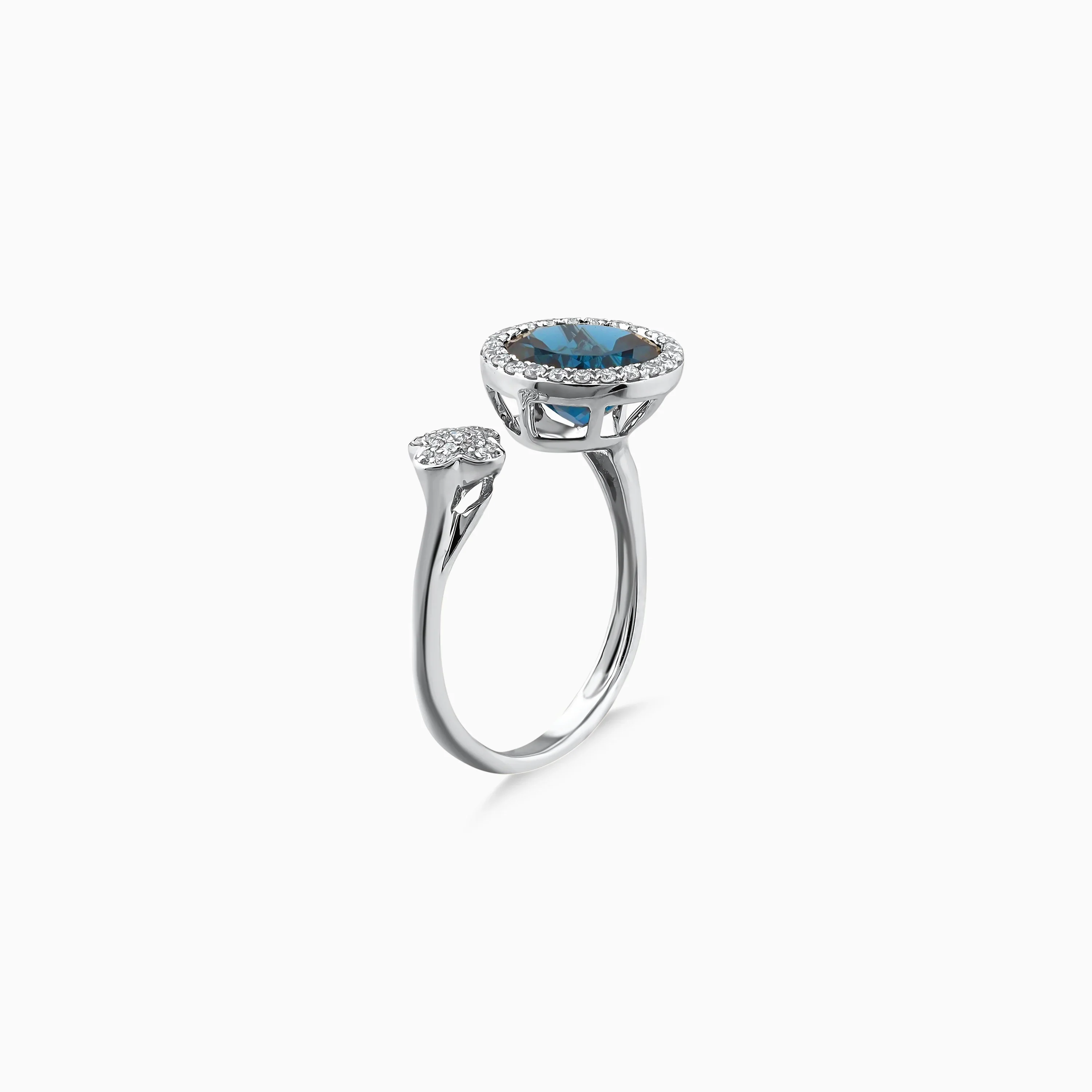 18K White Gold Ring with Diamonds and London Blue Topaz – Rabiya Collection - Image 4
