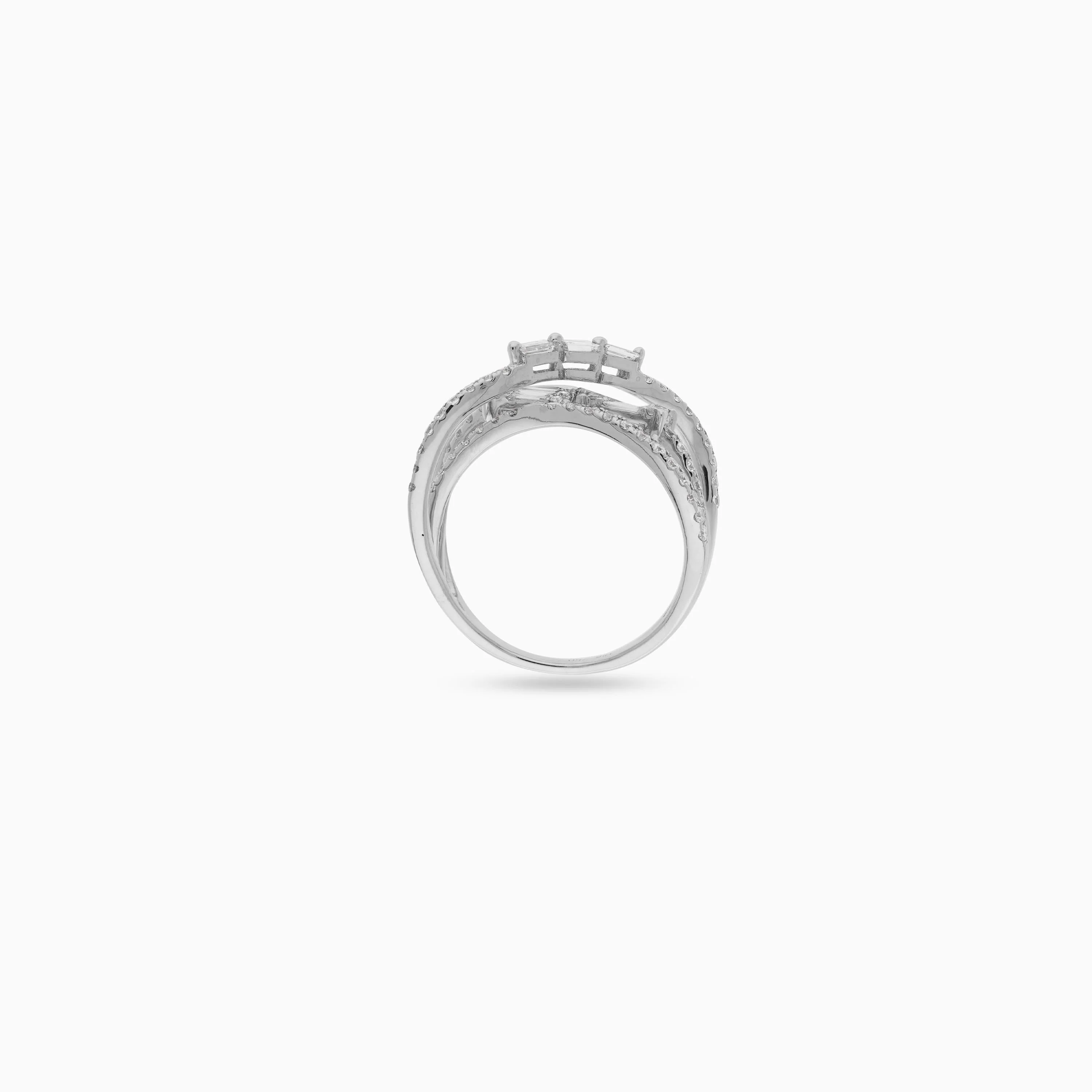 18K White Gold Ring With Natural Diamond Stones - Image 3