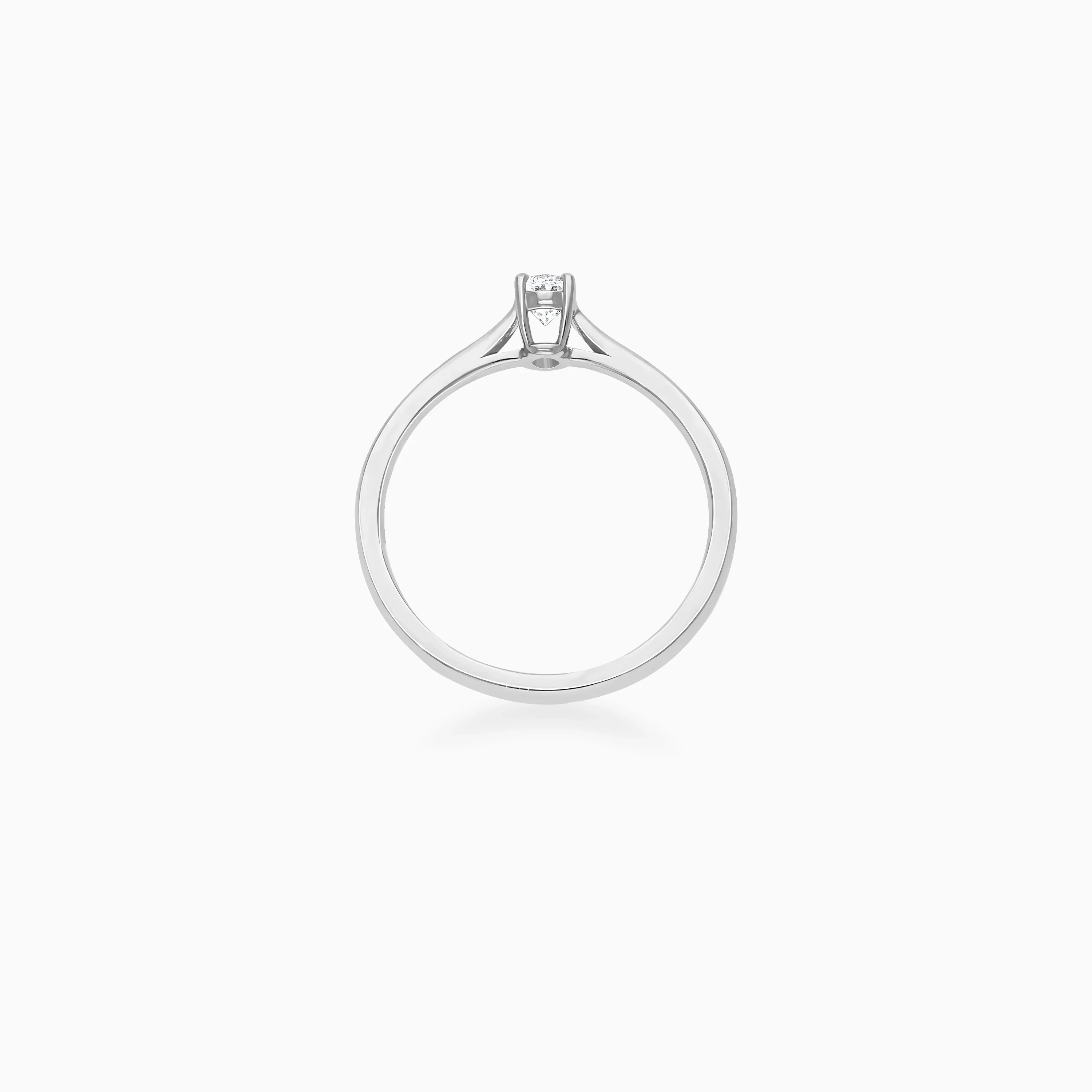 18K White Gold Solitaire Oval Diamond Ring - Image 4