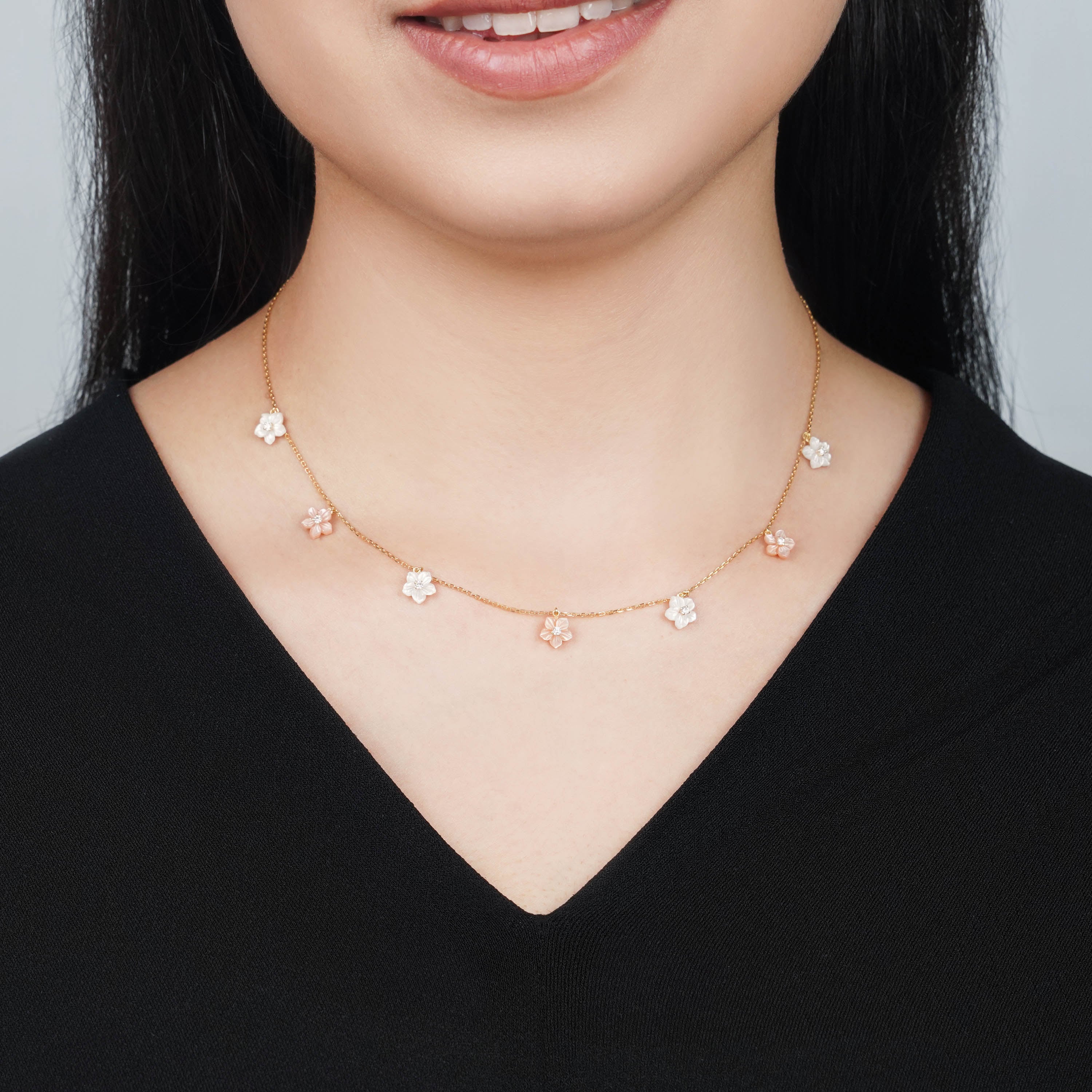 18K Worood Gold Necklace Pink & White Mother of Pearl Flower Design & Zircon Stones - Image 3