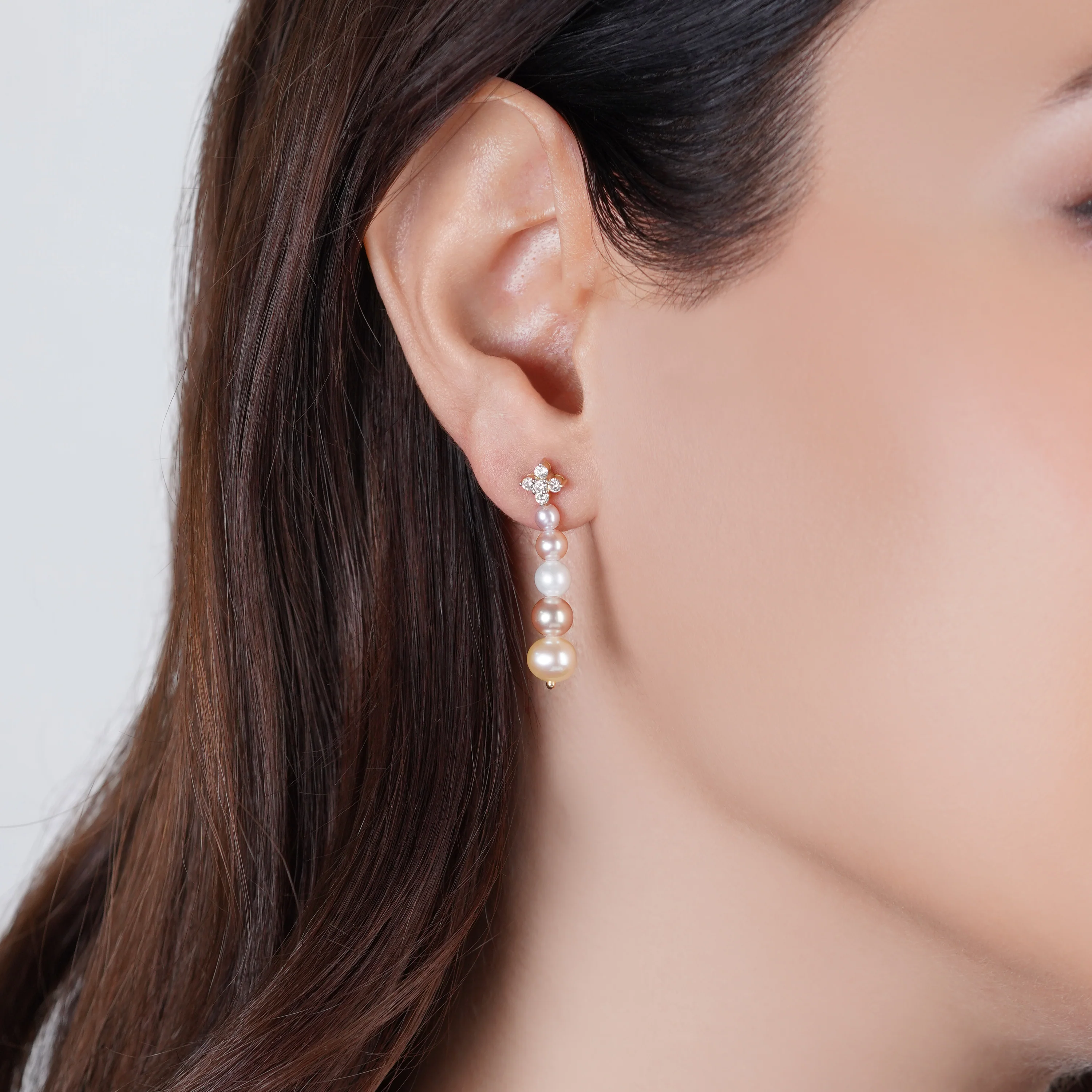 18K Yellow Gold Dangling Earrings with Multi-Color Pearls and Natural Diamonds - Image 2