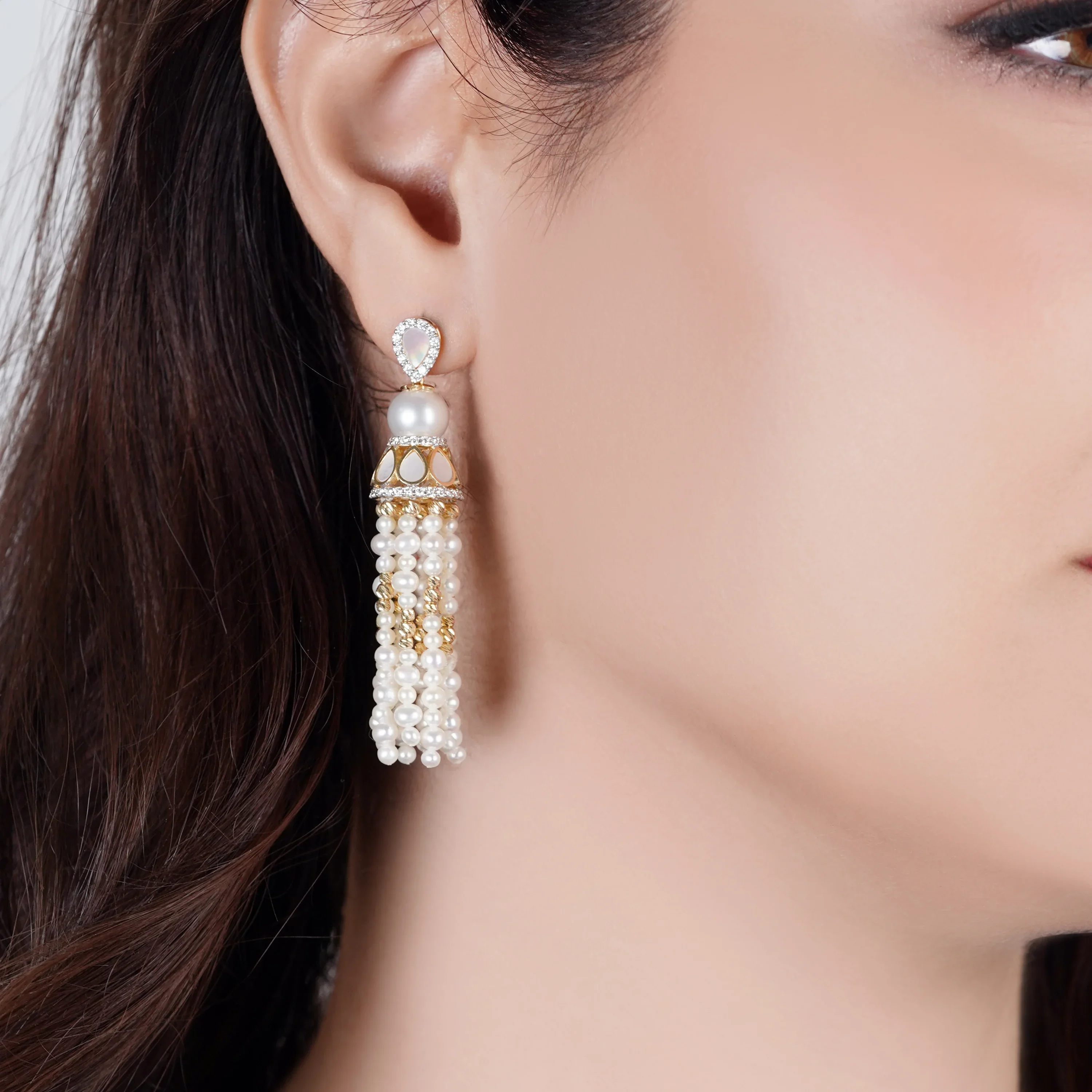 18k Yellow Gold Dangling Earrings with Pearls and Natural Diamonds | Danah Diamond Collection - Image 2