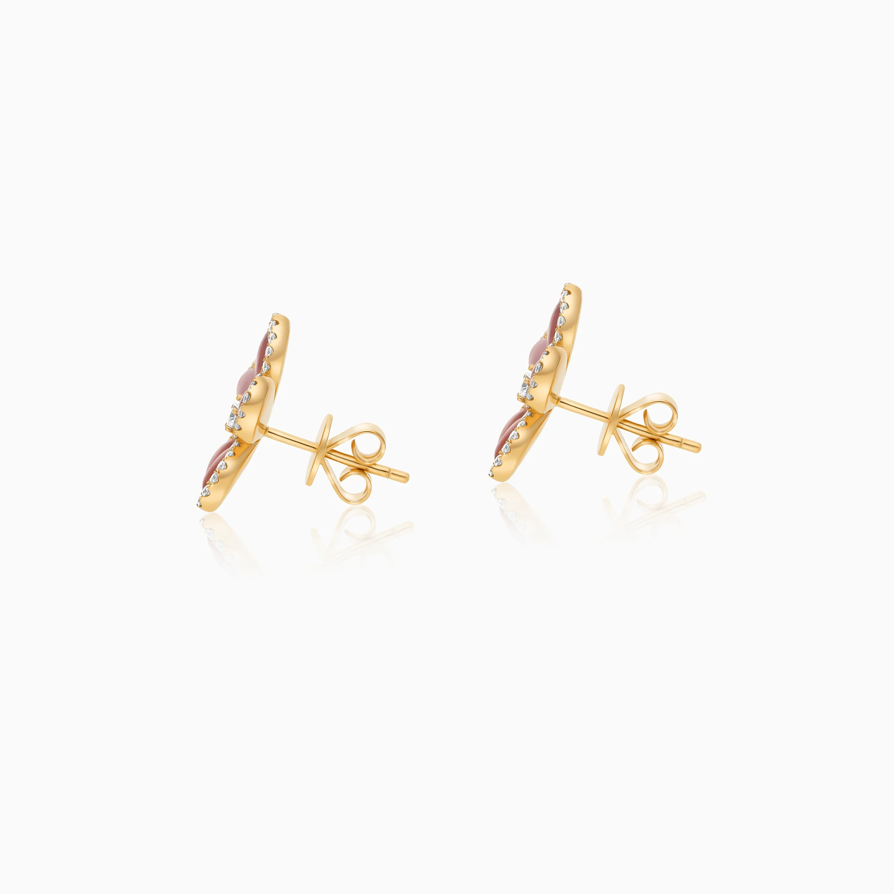 18K Yellow Gold Flower Earrings with Diamonds and Pink Mother of Pearl – Mosaic Collection - Image 3
