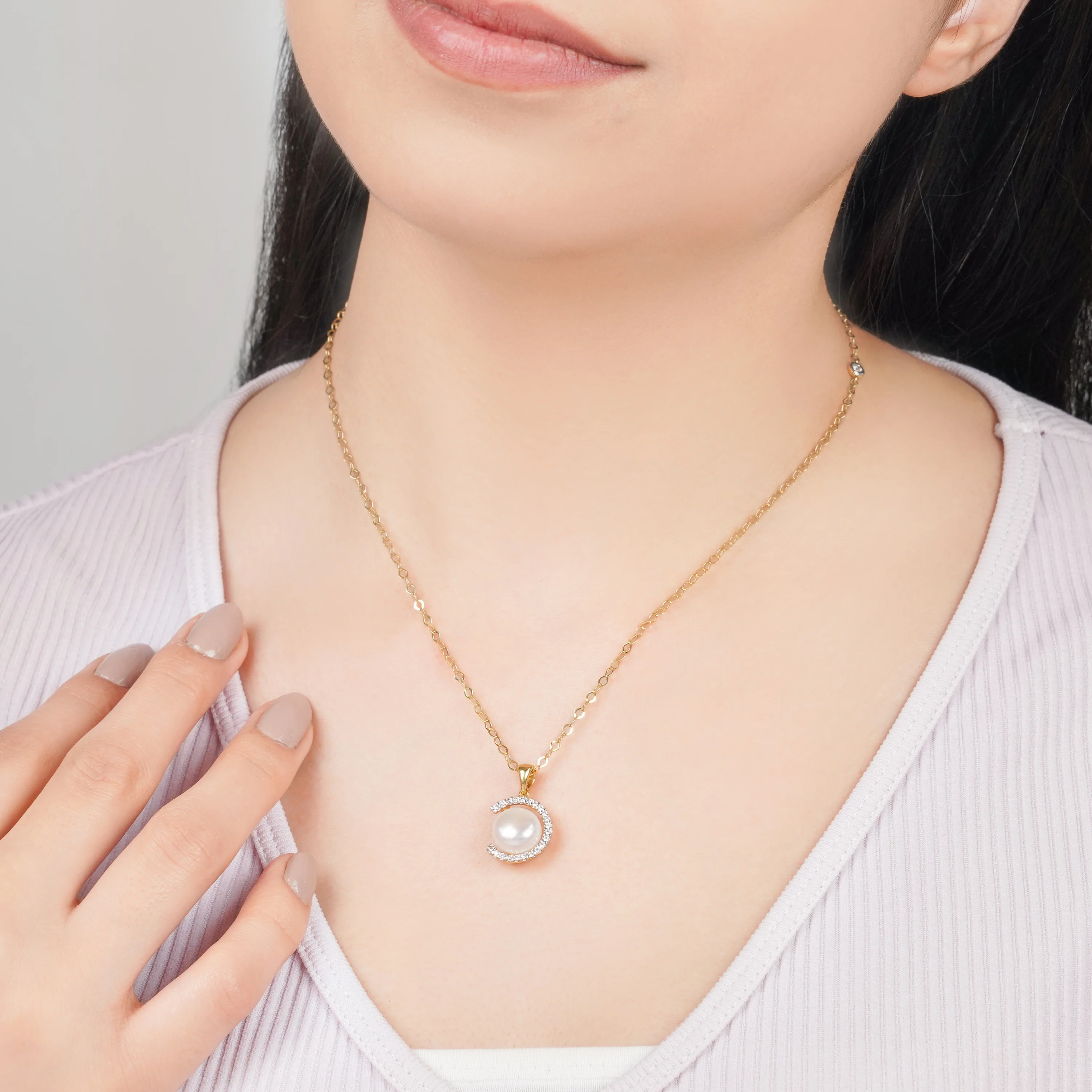 18k yellow gold necklace decorated with single pearl and zircon stones | Danah - Image 2
