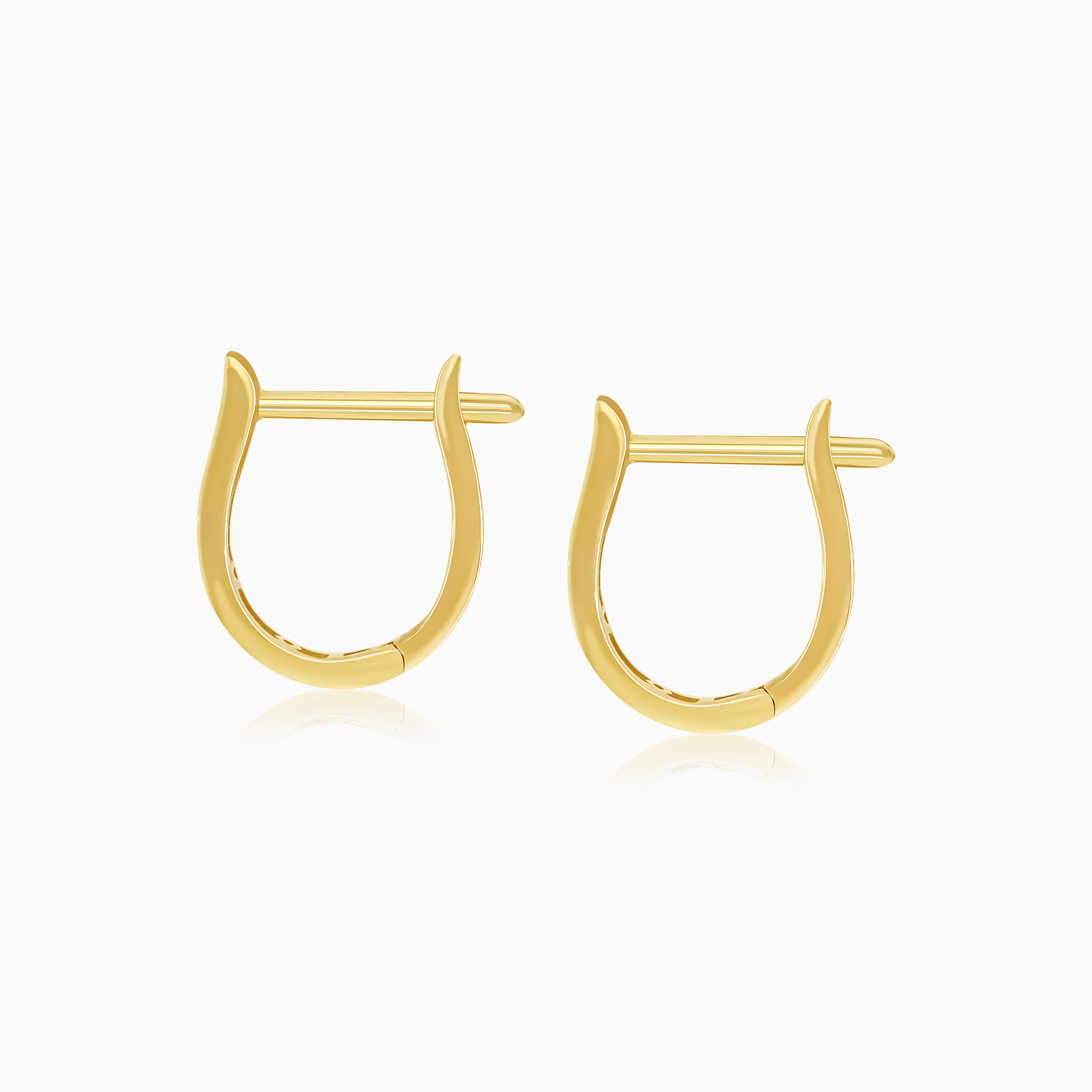 18K Yellow Gold U-Shaped Diamond Hoop Earrings | Hoops Collection - Image 5