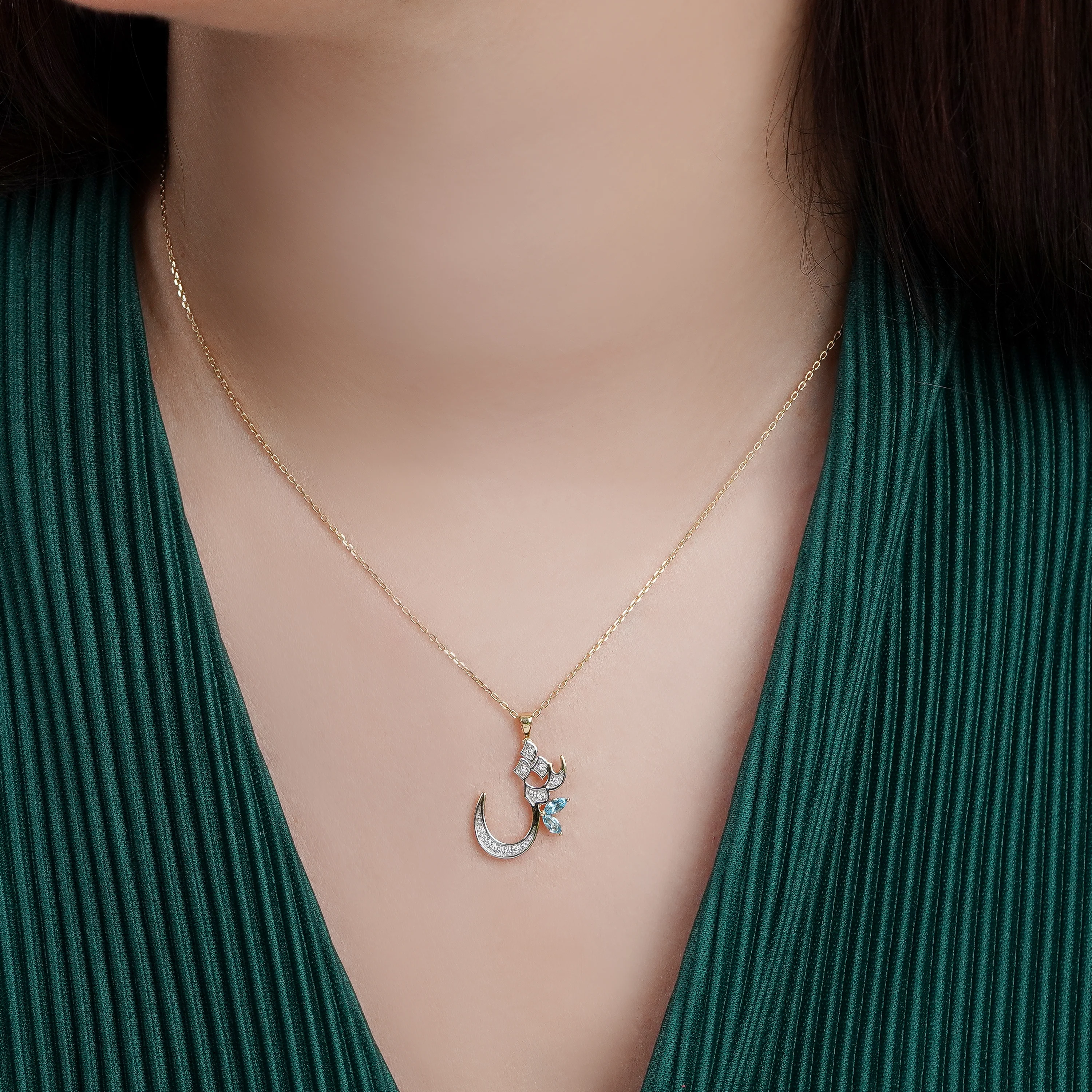 18K Yellow Gold 'Sheen' Arabic Letter Necklace with Natural Diamonds & Blue Topaz | Horoufi Diamond Collection - Image 2
