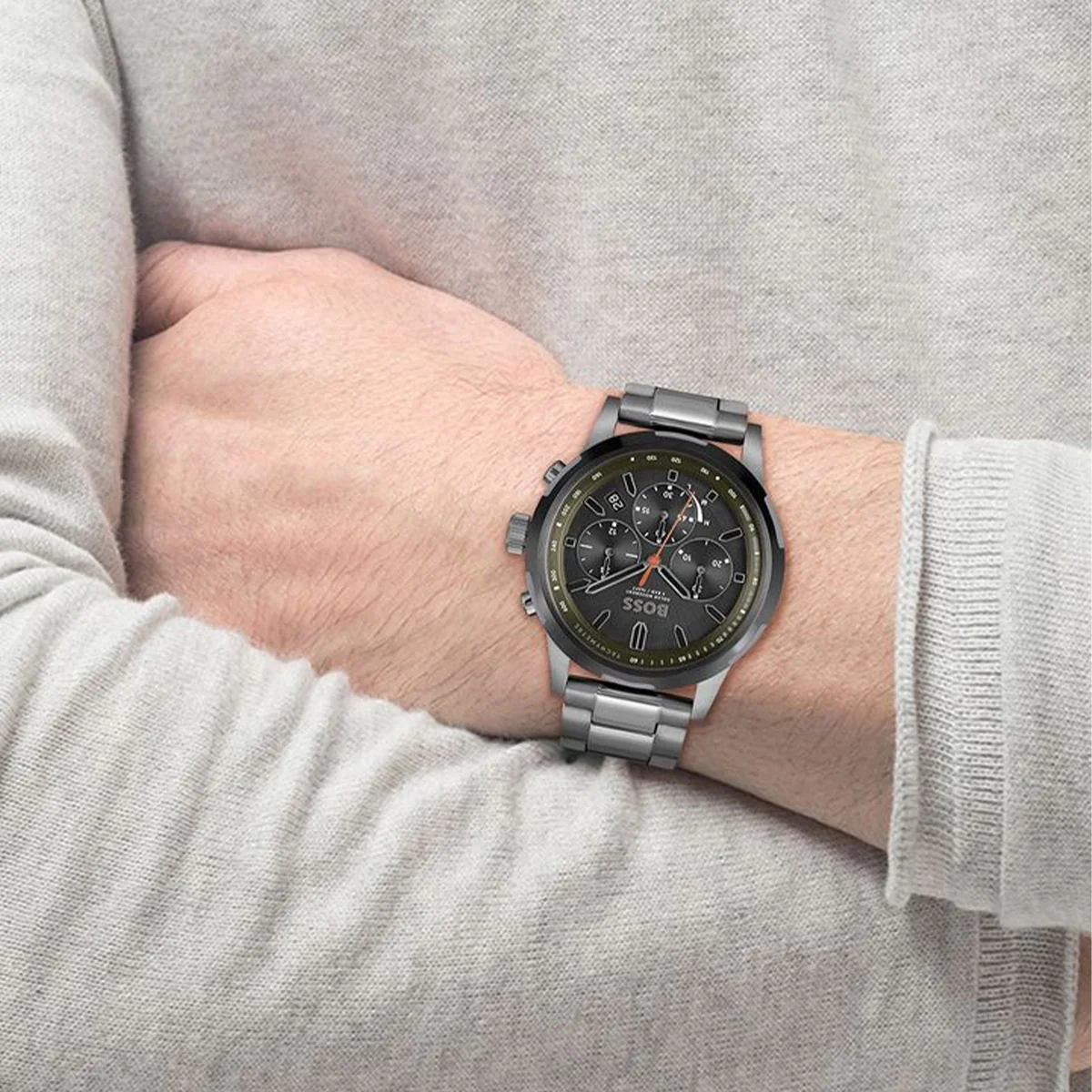 Boss Quartz movement Watch in a Round case with Grey Stainless steel bracelet and Green Dial - Image 3
