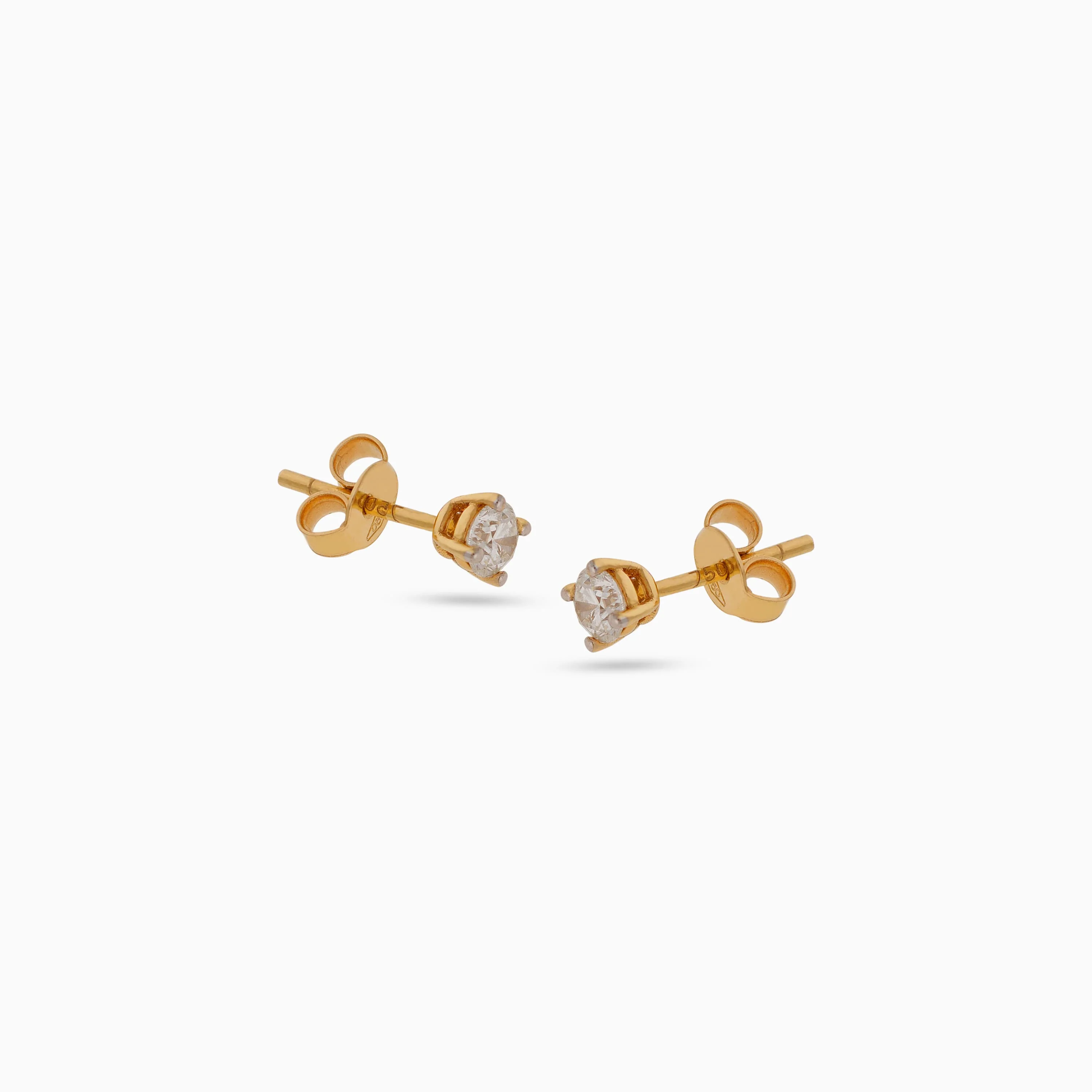 18K Yellow Gold Stud Earrings with Solitaire Natural Diamond - Image 3