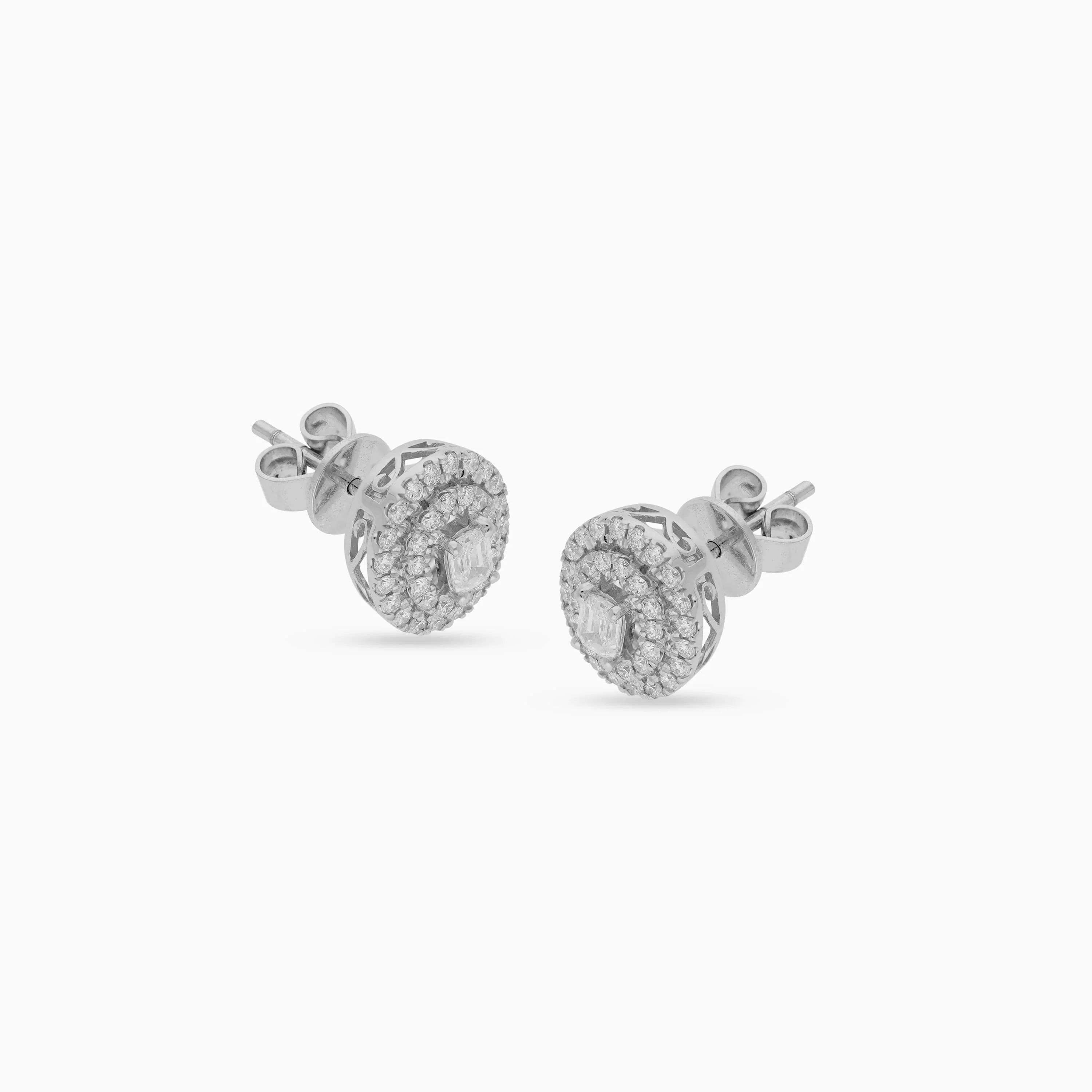 18K White Gold Diamond Stud Earrings – Carre Collection - Image 3