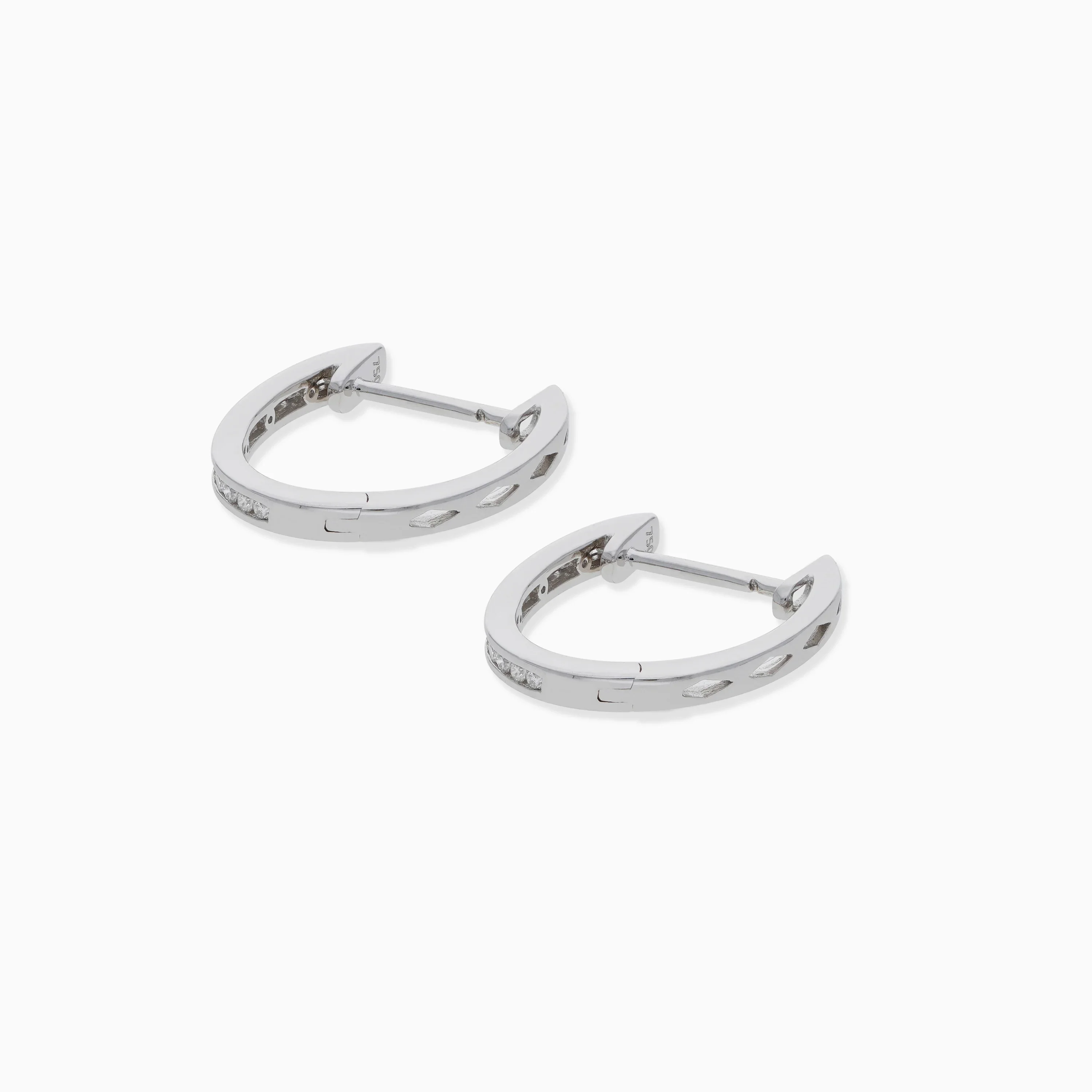 18K White Gold Hoops Earrings with Natural Diamonds – Hoops Collection - Image 3
