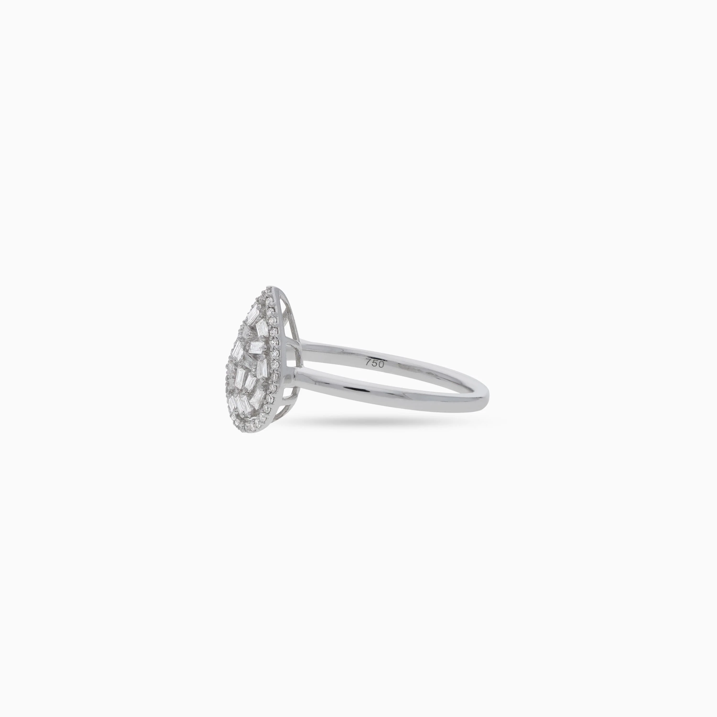 18K WHITE GOLD  DROP SHAPE RING DECORATED WITH NATURAL DIAMOND BAGUETTE STONES - Image 3