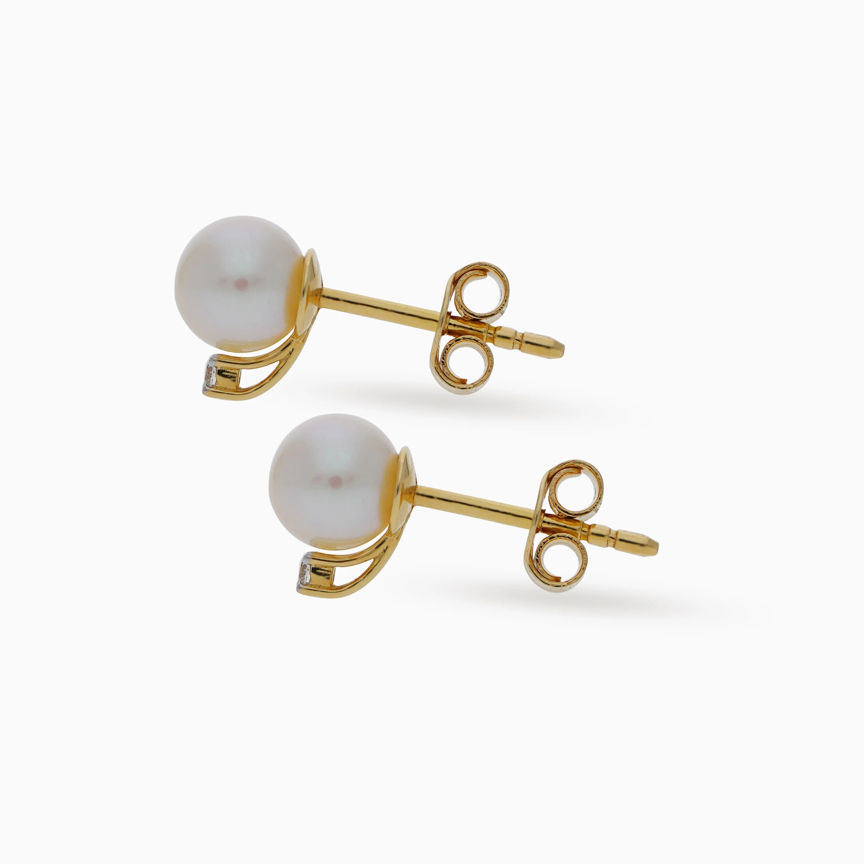 18K YELLOW GOLD PEARL EARRING WITH NATURAL DIAMOND - Image 4