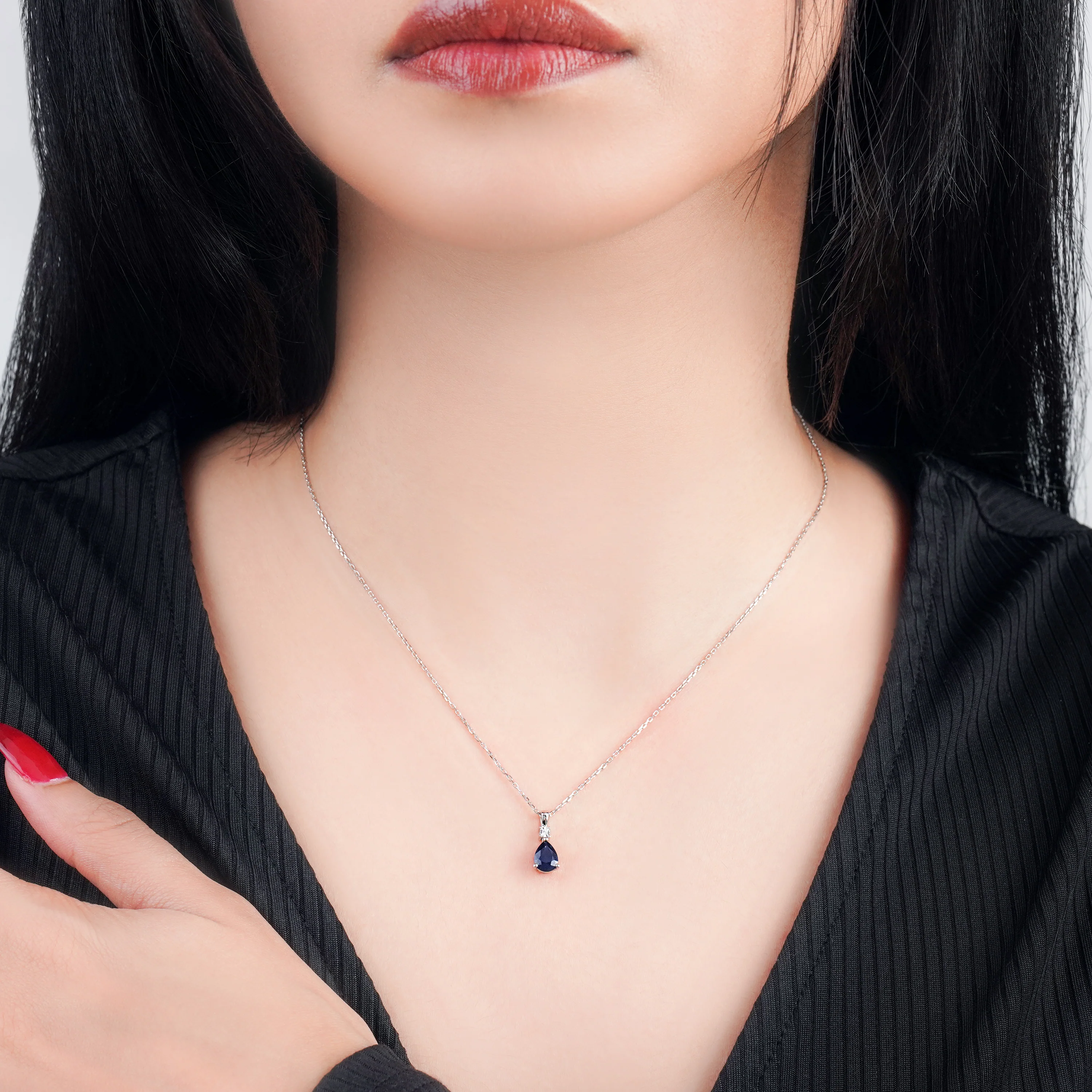 Drop shape sapphire and Round brilliant cut natural diamond Necklace in 18k white gold | colour classic collection - Image 2