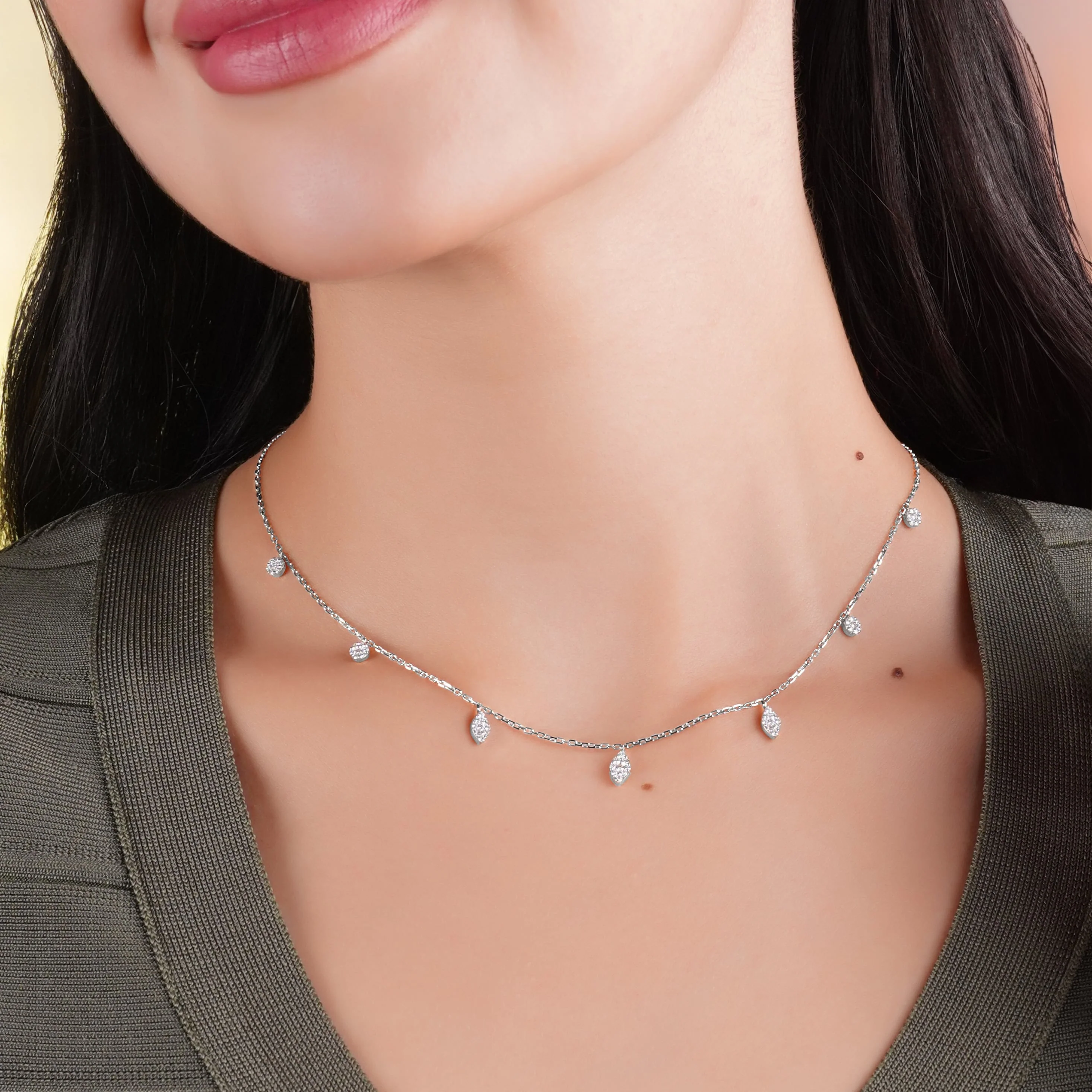 Elegant 18K white Gold Diamond Choker - Trendy - Image 2