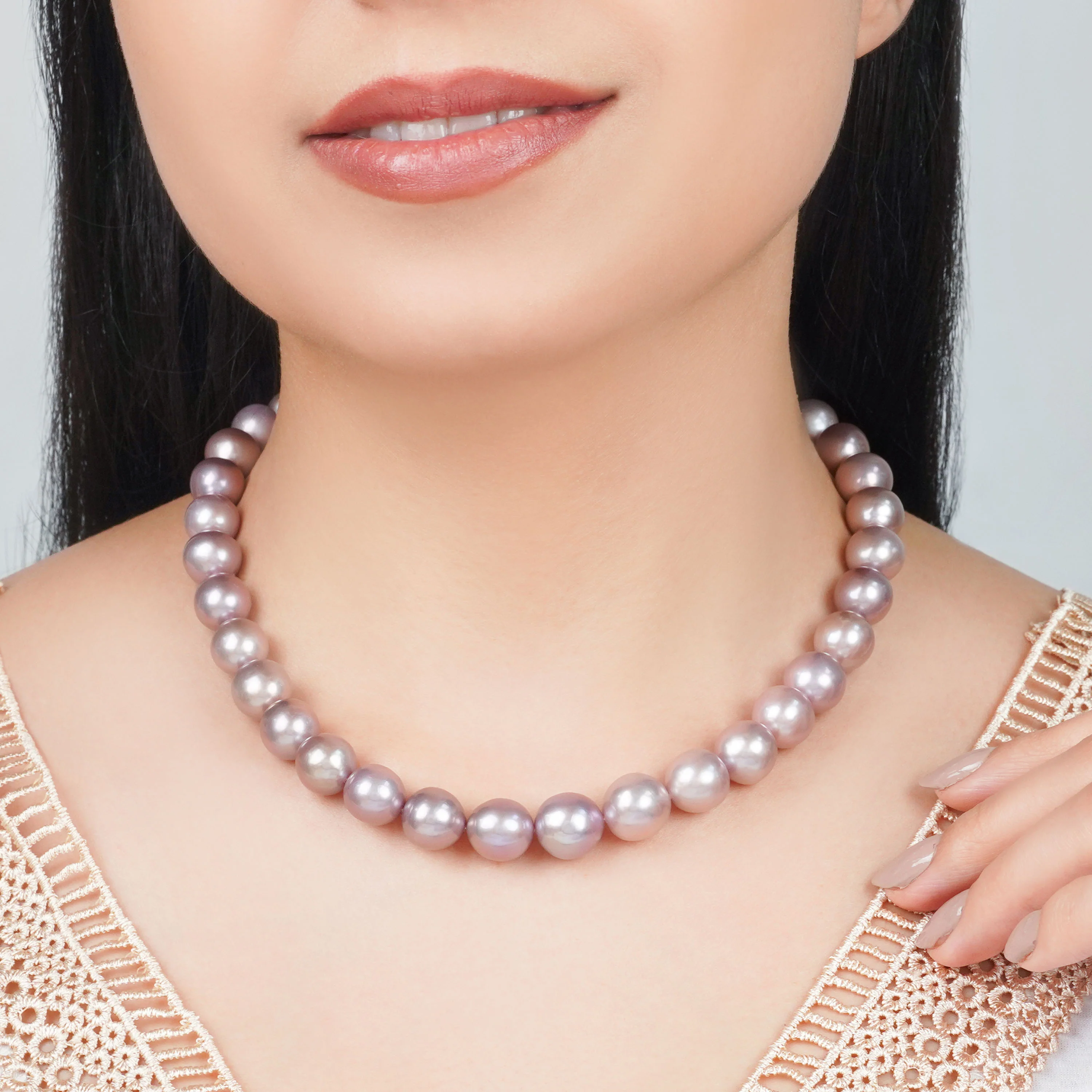 18k Yellow Gold with Lavender Pearl Choker | Danah Collection - Image 2