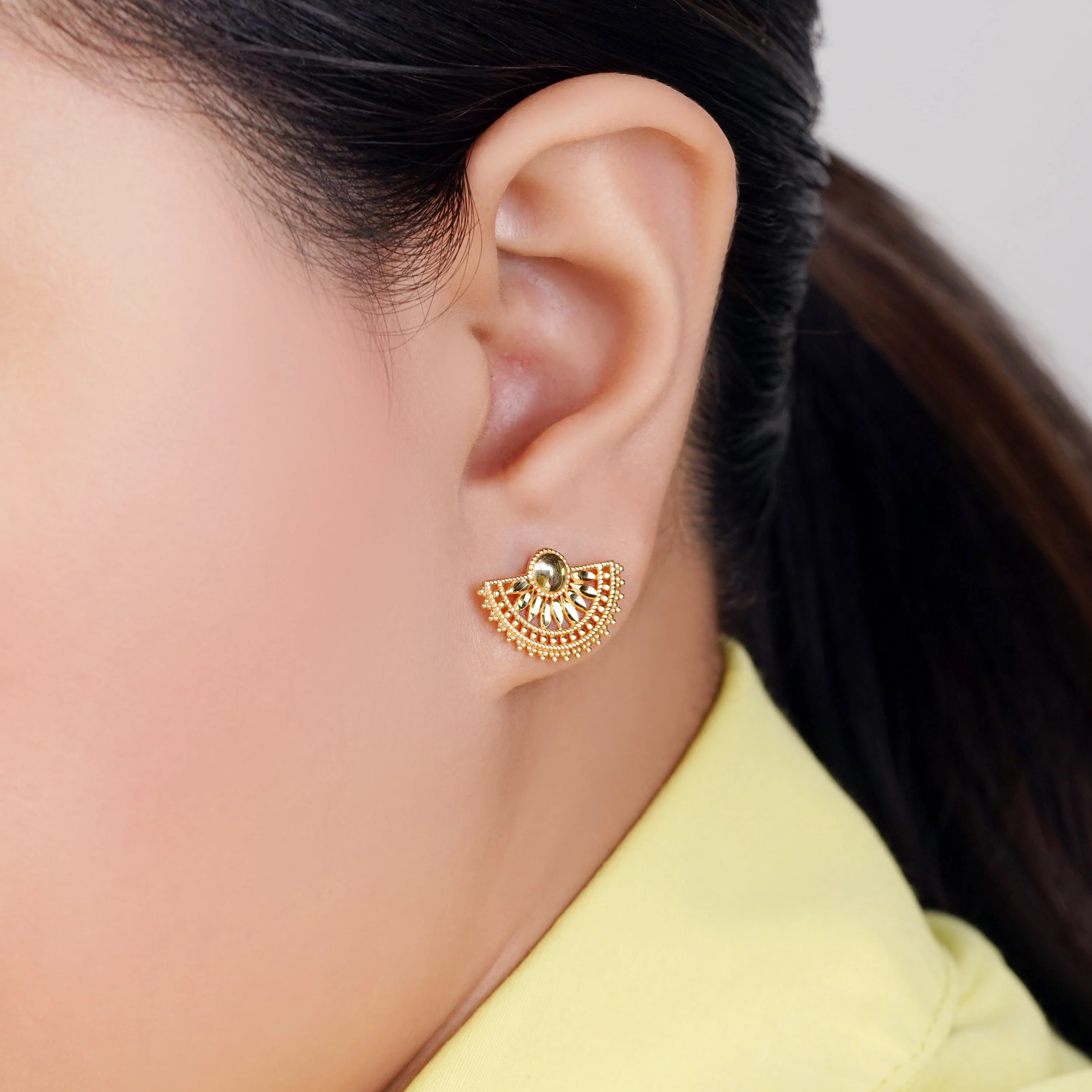 18k Yellow Gold Earrings - Shnaf Collection - Image 4