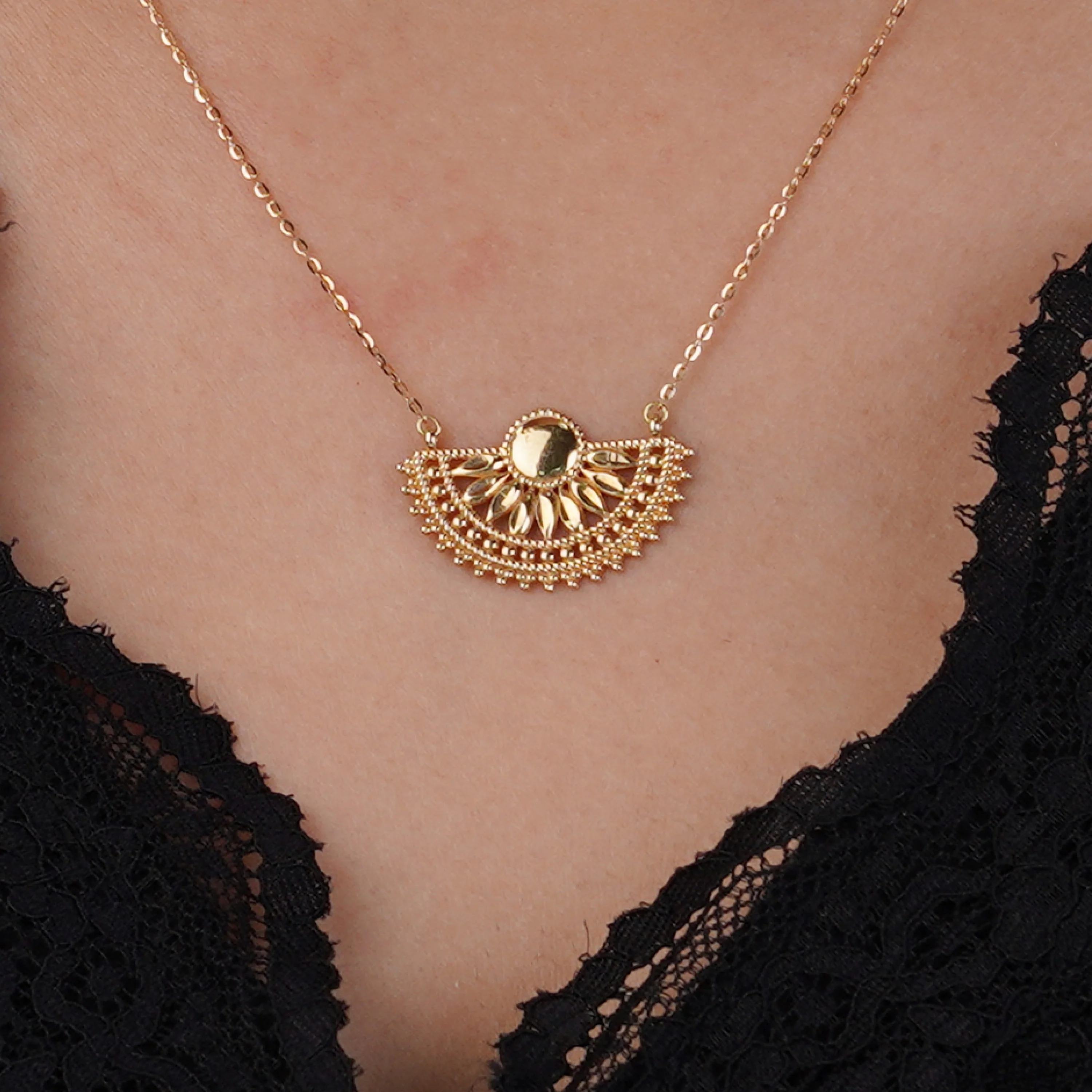 18k yellow gold necklace – shnaf gold collection - Image 3